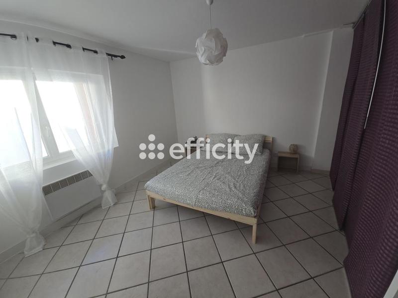 Appartement - 83 m² - 4 pièces