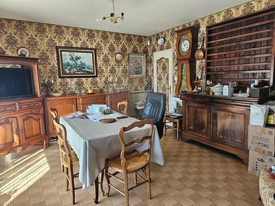 Maison - 88 m² - 4 pièces