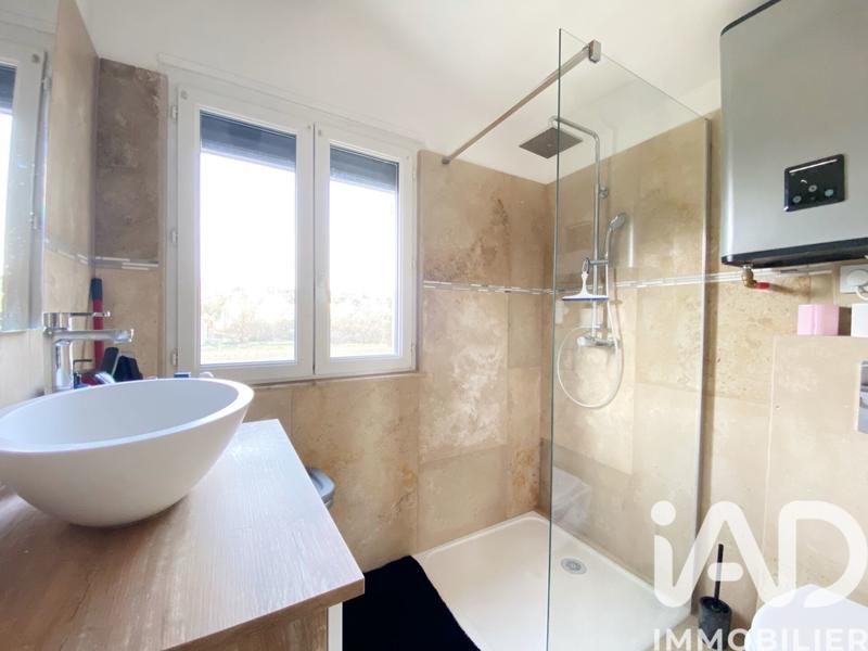 Maison - 180 m² - 5 pièces