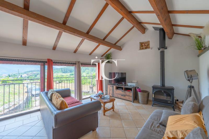 Maison de village - 98 m² - 3 pièces