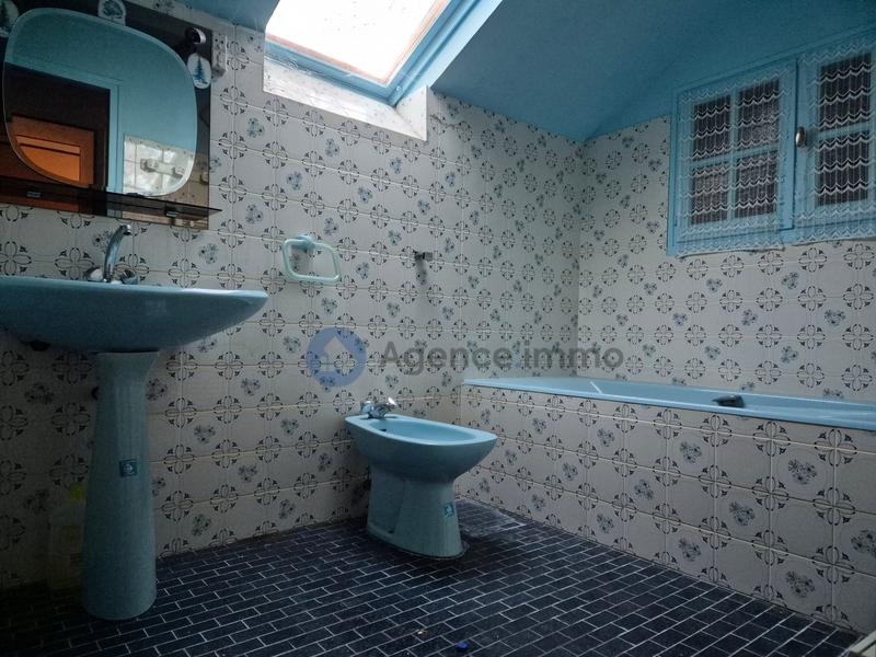 Maison ancienne - 279 m² - 8 pièces