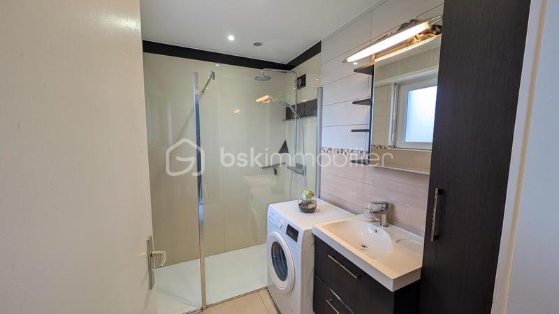 Appartement - 94 m² - 3 pièces