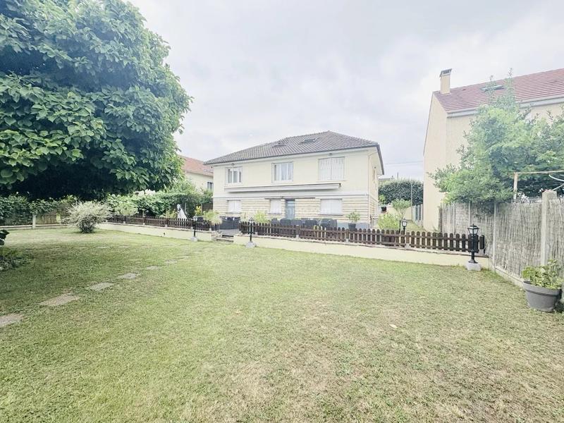 Maison - 175 m² - 5 pièces