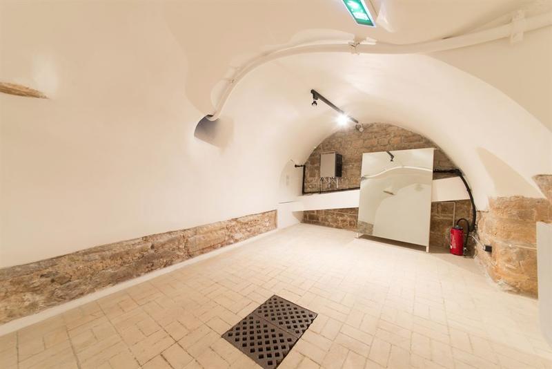 Local commercial - 112 m²