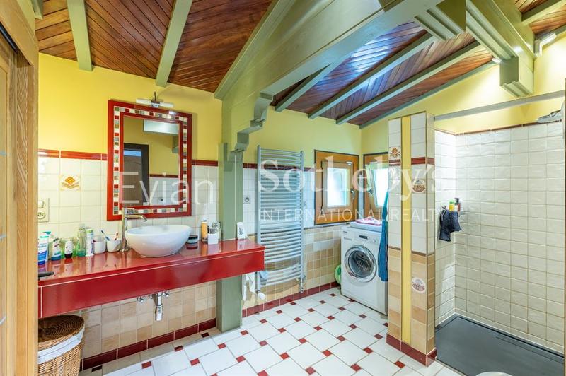 Maison - 127 m² - 5 pièces