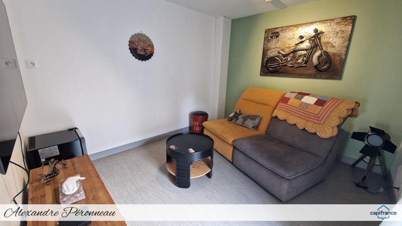 Maison - 180 m² - 6 pièces