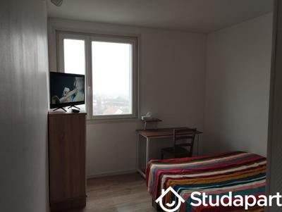 Chambre - 10 m² - 1 pièce