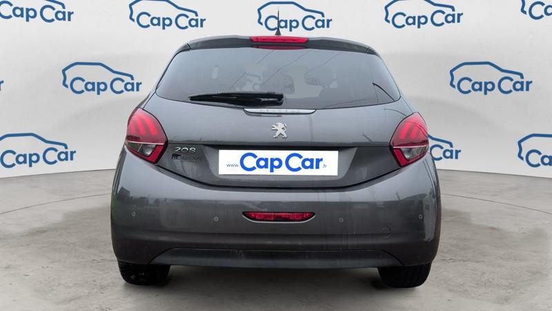 Peugeot 208 1.2 PureTech 82 Signature