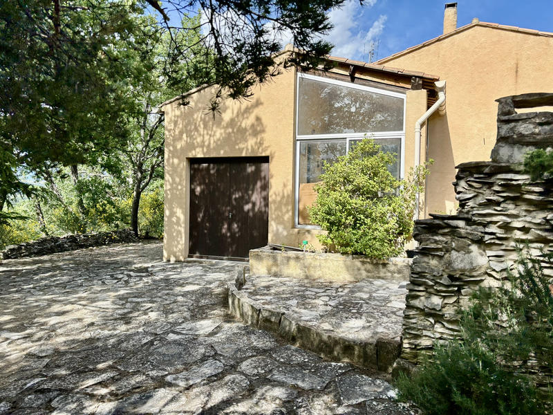 Villa - 107 m² - 5 pièces