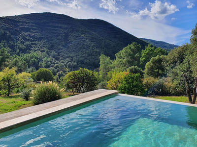 Bastide - 433 m² - 14 pièces