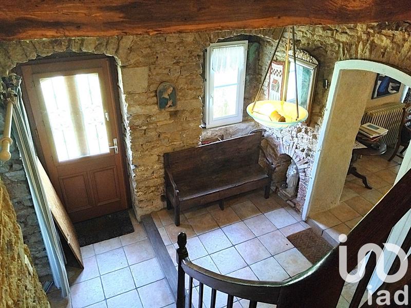 Maison - 227 m² - 7 pièces