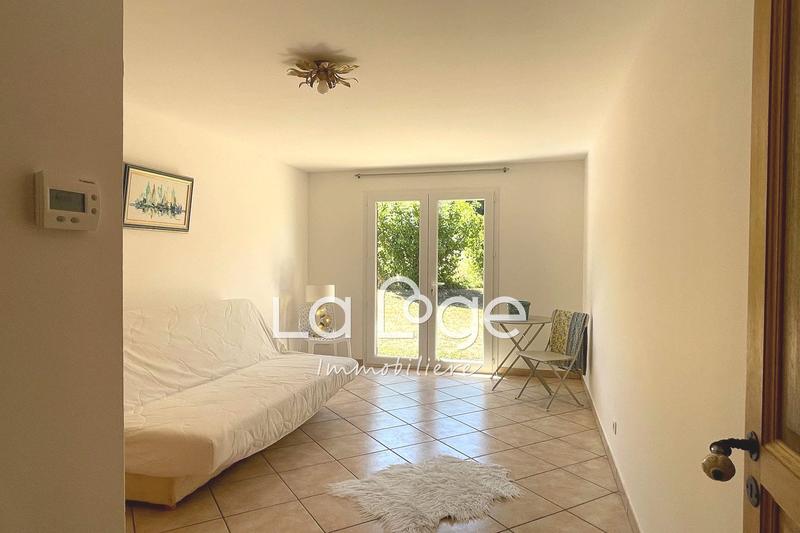 Maison - 208 m² - 8 pièces