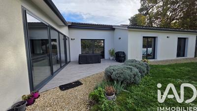 Maison - 177 m² - 6 pièces