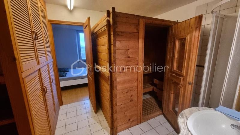 Corps de ferme - 175 m² - 11 pièces