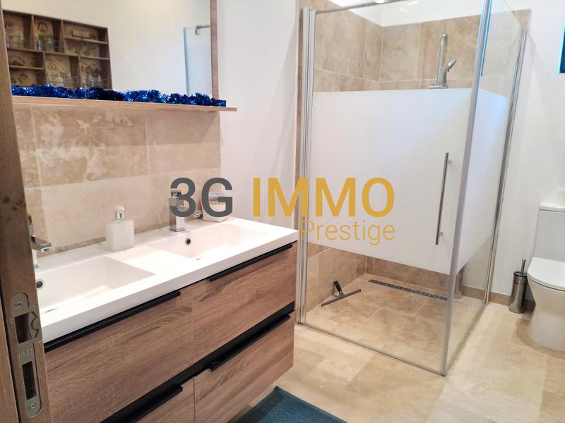 Corps de ferme - 198 m² - 9 pièces