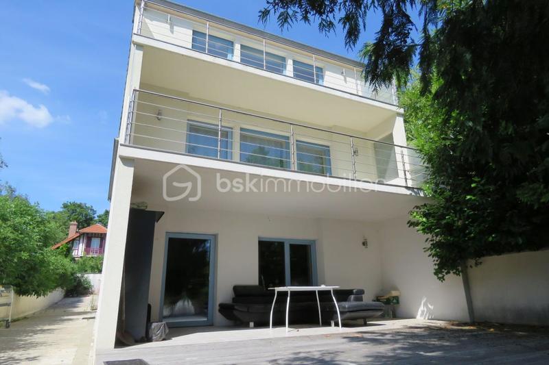 Maison d'architecte - 195 m² - 6 pièces