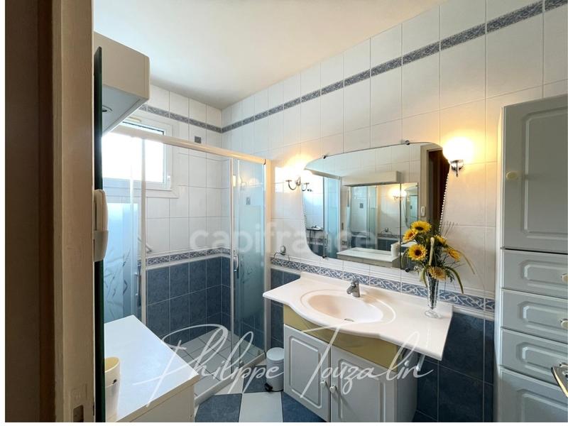 Maison - 152 m² - 8 pièces