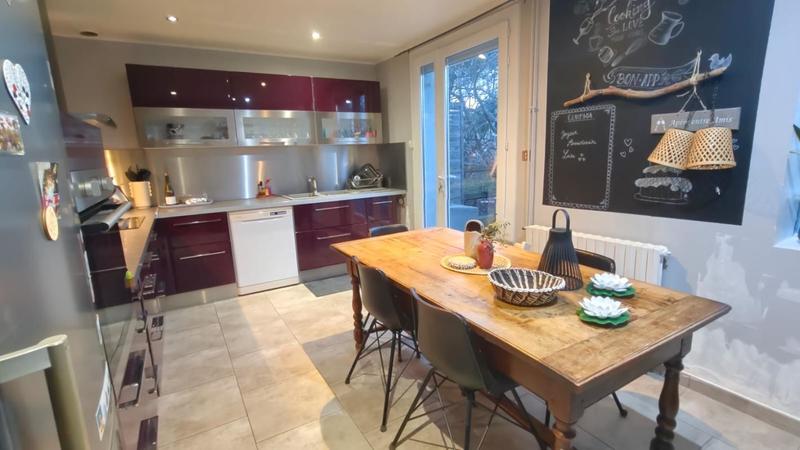 Villa - 130 m² - 6 pièces