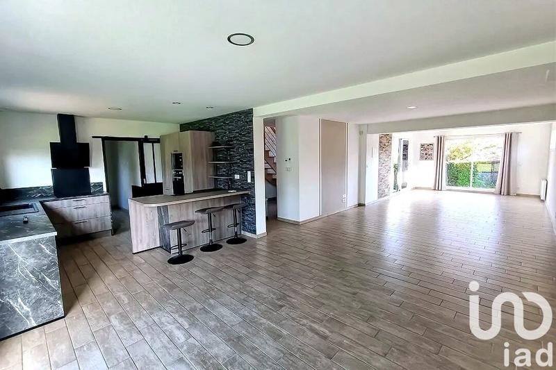 Maison - 145 m² - 5 pièces