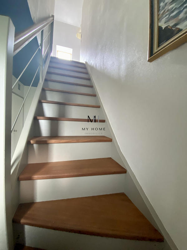 Maison - 122 m² - 6 pièces