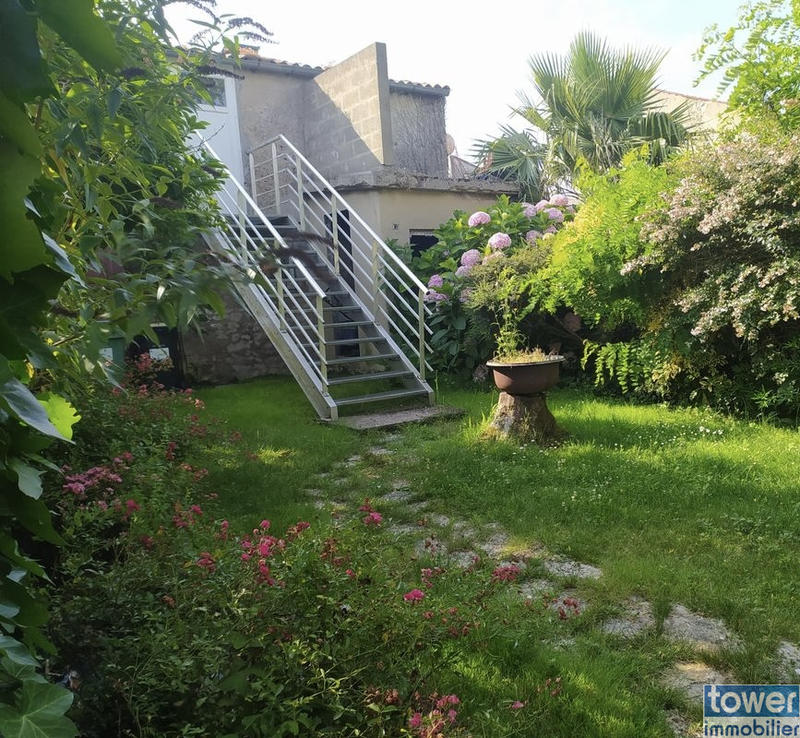 Maison - 173 m² - 9 pièces