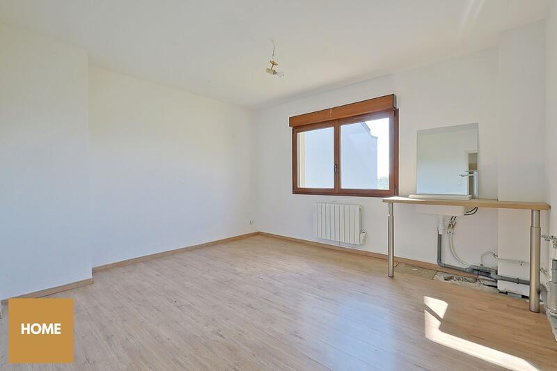 Maison - 167 m² - 8 pièces