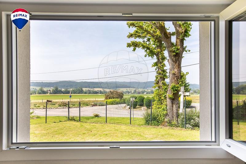 Maison - 140 m² - 4 pièces