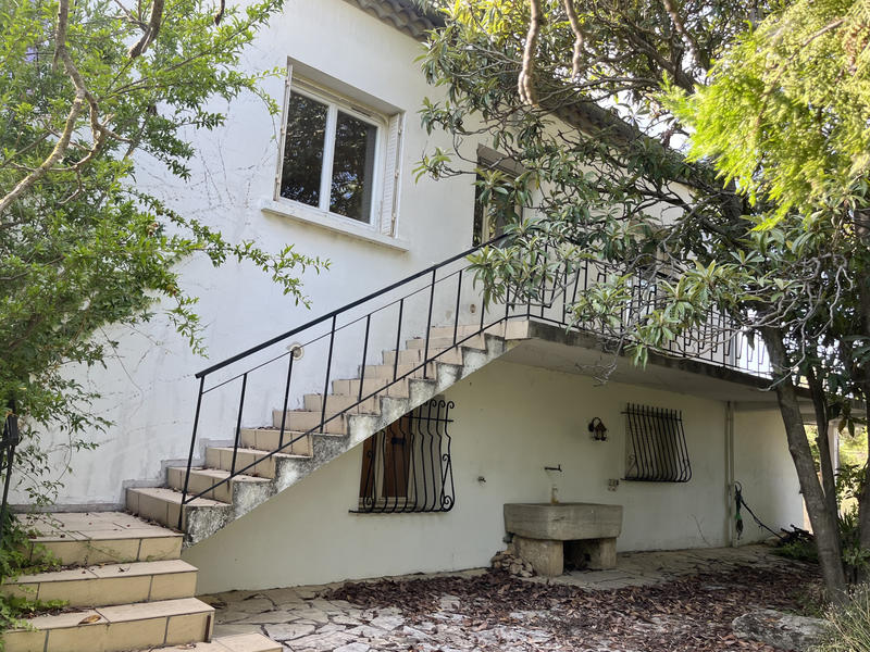 Maison - 232 m² - 8 pièces