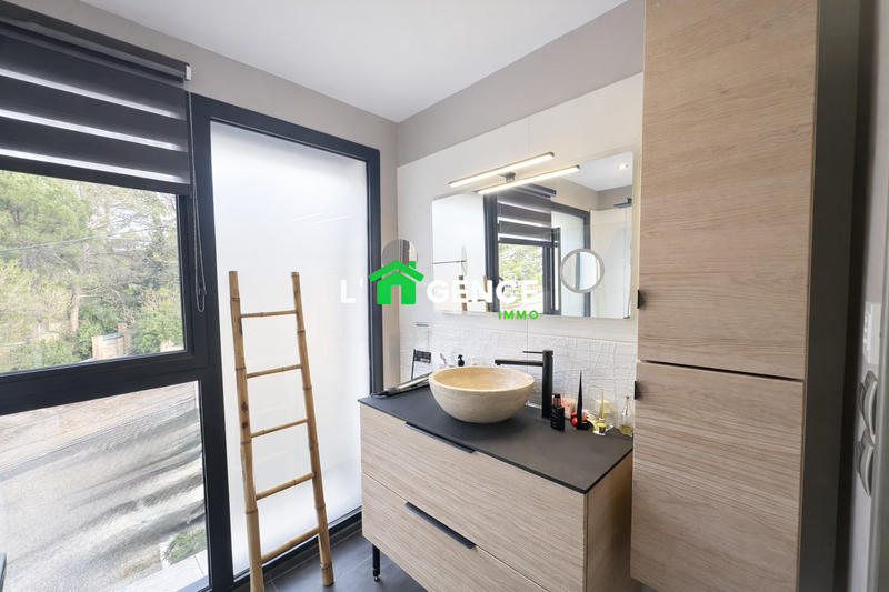 Villa - 160 m² - 6 pièces