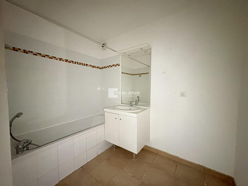 Appartement - 76 m² - 3 pièces