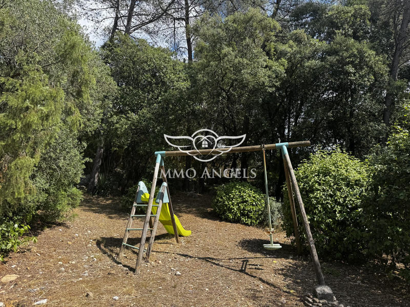 Maison - 170 m² - 5 pièces