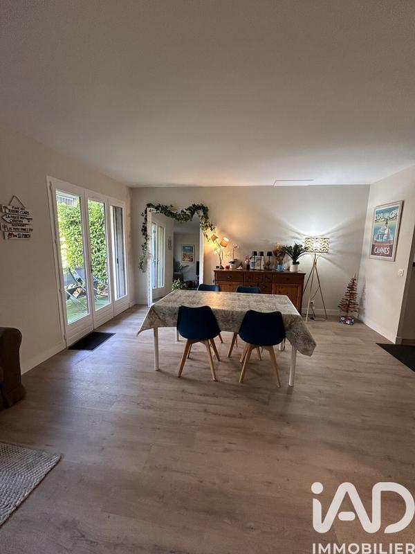 Maison - 91 m² - 5 pièces