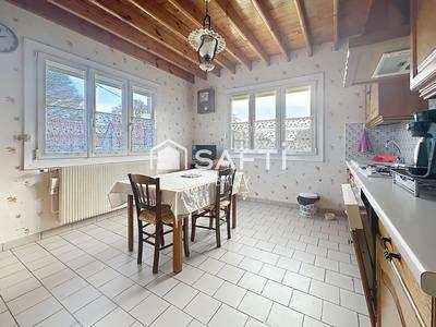 Maison - 120 m² - 6 pièces