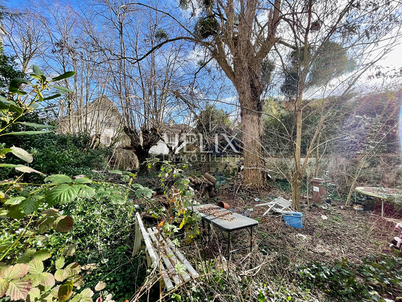 Maison - 200 m² - 7 pièces