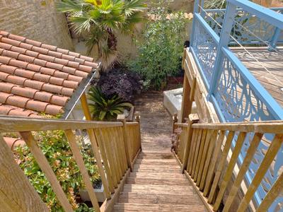 Maison - 232 m² - 6 pièces