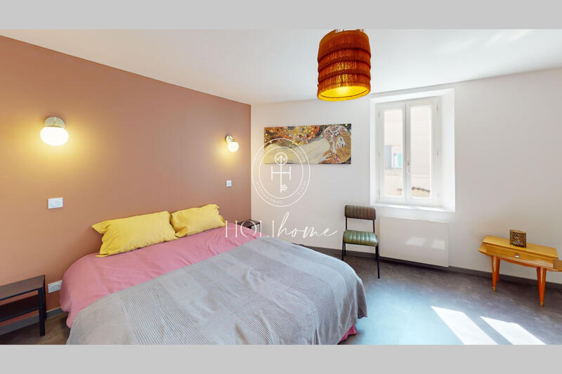 Appartement - 110 m² - 4 pièces