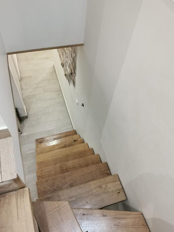 Appartement - 100 m² - 6 pièces