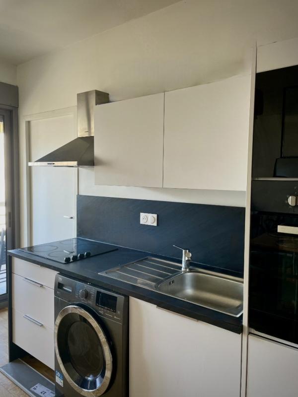 Chambre - 9 m² - 1 pièce