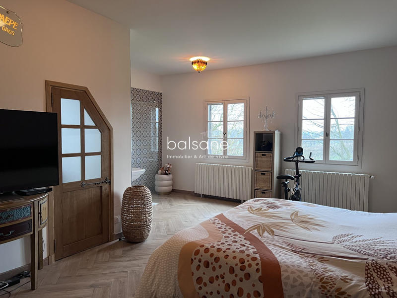 Maison - 316 m² - 10 pièces