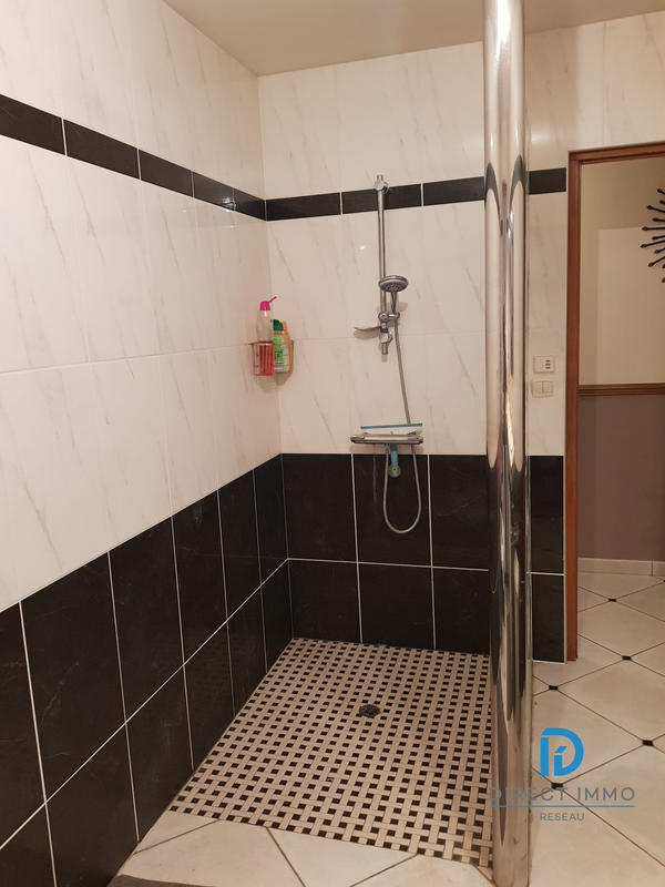 Maison - 110 m² - 6 pièces