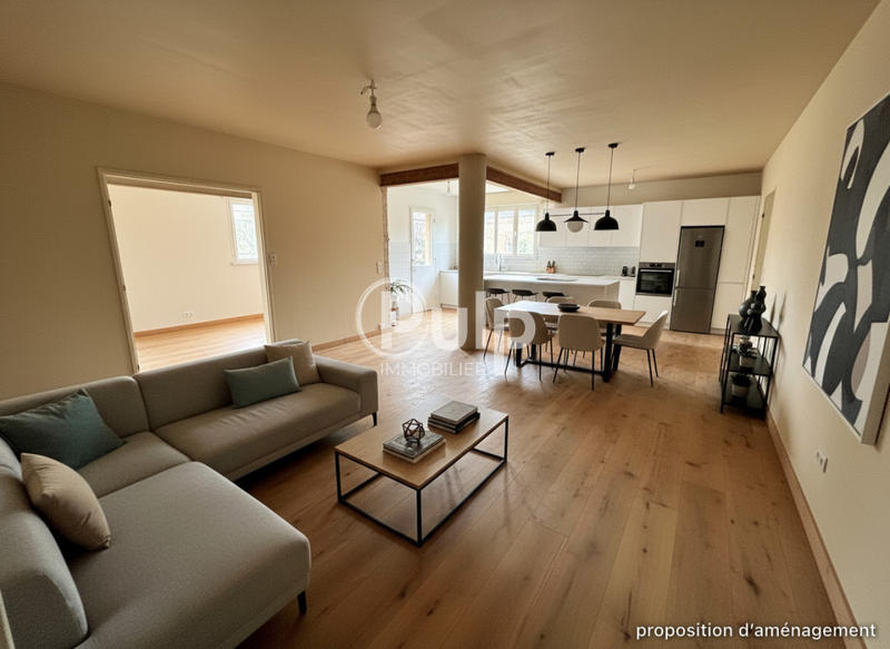 Maison - 167 m² - 5 pièces