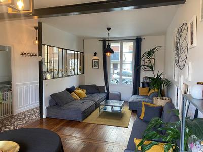 Maison - 120 m² - 6 pièces