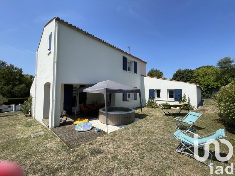 Maison - 140 m² - 6 pièces