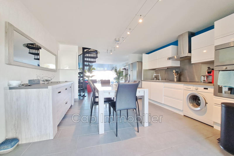 Maison - 70 m² - 3 pièces