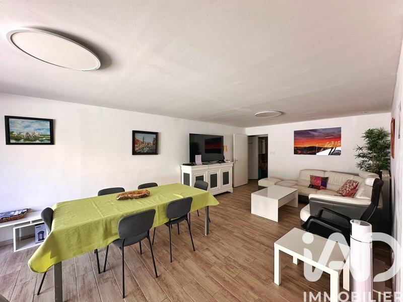 Maison - 252 m² - 5 pièces