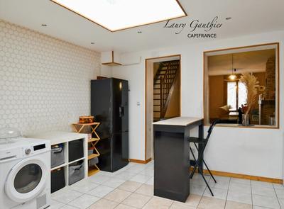 Maison - 95 m² - 5 pièces