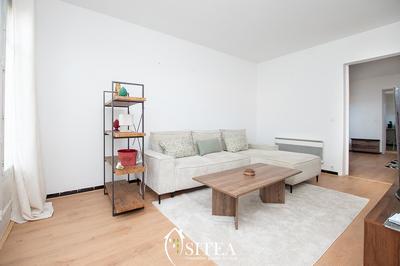 Maison - 257 m² - 10 pièces