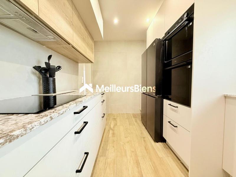 Appartement - 116 m² - 5 pièces