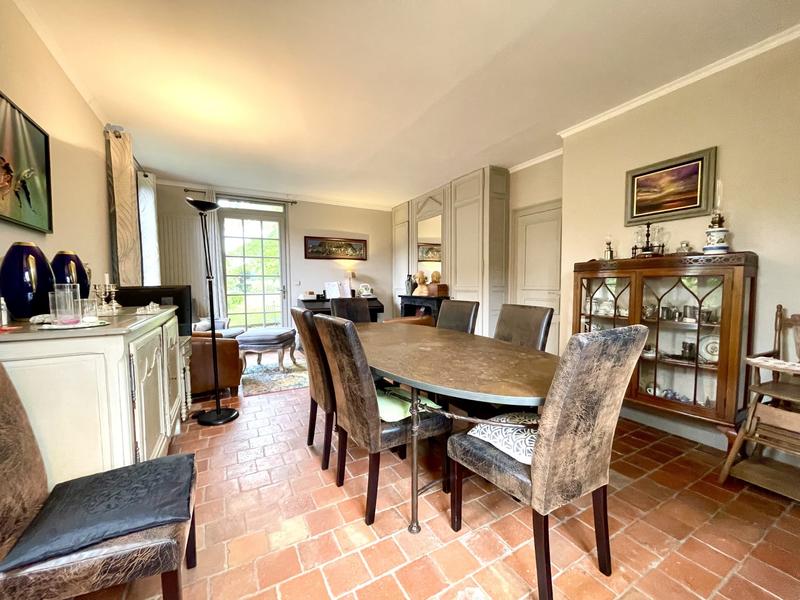 Maison ancienne - 298 m² - 12 pièces