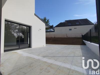 Maison - 142 m² - 5 pièces
